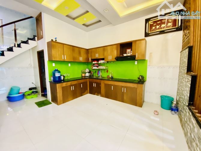 BẾN BÌNH ĐÔNG Q8 - 4.1X11M - 2 TẦNG - CHỈ 3.95 TỶ - HẺM BA GÁC - 5