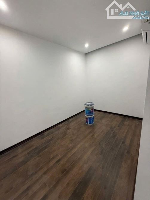 Khu tập thể tại Thuỵ Phương sổ đỏ, diện tích sử dụng 45m2. Giá chỉ 1.68 tỷ - 5