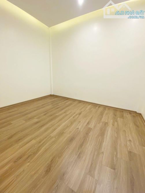 Bán nhà đẹp ở ngay Đường Láng 38m2 x5T  10.8tỷ - 5