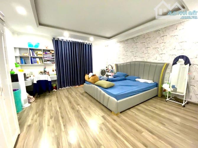 CHỈ DÀNH CHO NHỮNG AI THÍCH DIỆN TÍCH RỘNG -  NHÀ DÂN XÂY 55 M², 6 TẦNG, MT 5,9 M, - 5
