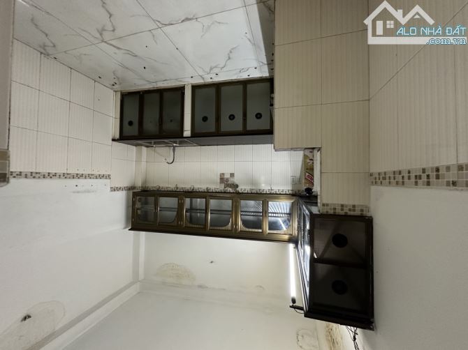 Bán nhà mặt tiền Nguyễn Văn Khối 3 tầng 4 phòng 46m2 phường 8 Quận Gò Vấp kinh doanh vip - 5