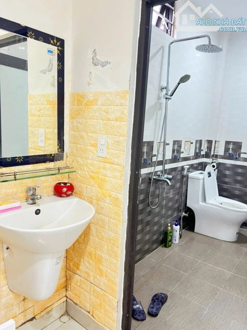 CỰC HÓT SIÊU PHẨM 3 TẦNG KIỆT 5M_ĐƯỜNG LÊ CƠ_DT 85M2_NGANG 4.2M_NHỈNH 6 TỶ - 5
