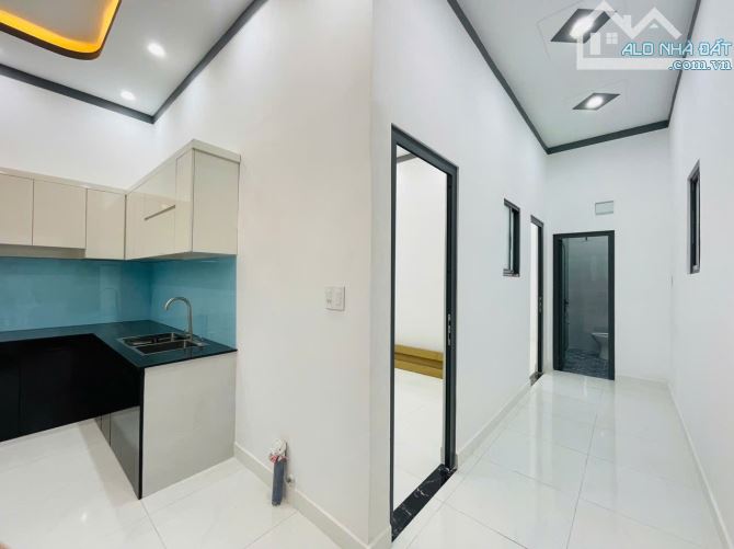 Nhà cấp 4 sổ hồng riêng, 2 phòng ngủ, ngay trung tâm ngã 3 mỹ hạnh - 5