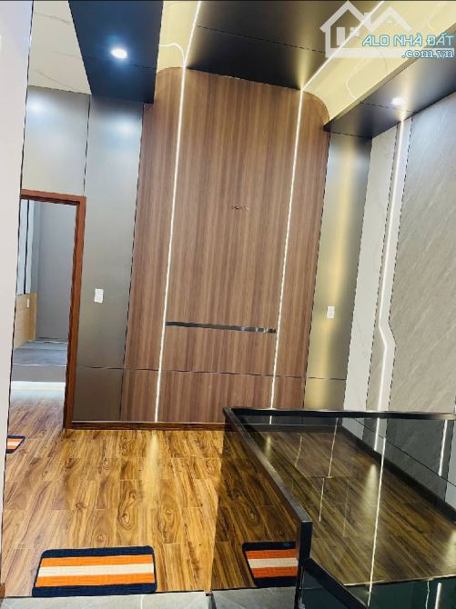 NHÀ MỚI 2 TẦNG – TRƯƠNG THỊ HOA, QUẬN 12 – 50M² – 3PN – GIÁ CHỈ 5.3 TỶ TL - 5