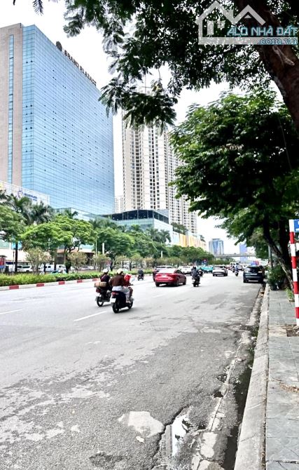 Nhà mặt phố Trần Duy Hưng, vỉa hè rộng, kinh doanh đỉnh, đất vượng nở hậu đẹp, 66m 32.8 tỷ - 5