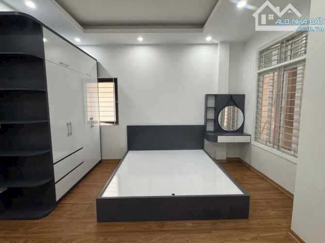 BÁN NHÀ PHÚ MINH - VĂN TIẾN DŨNG 45M2 - MT 4M - 4 TẦNG - 5PN - GIÁ 6.X TỶ (NGANG GIÁ ĐẤT) - 5