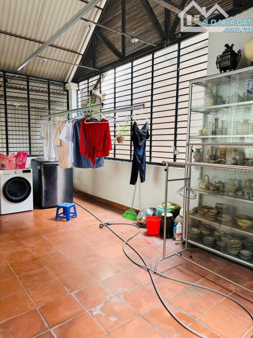 Cần Bán Gấp , Biệt Thự Tân Cổ Điển 3 Tầng tại Lạc Long Quân , Phân Lô , Oto Tránh - 5