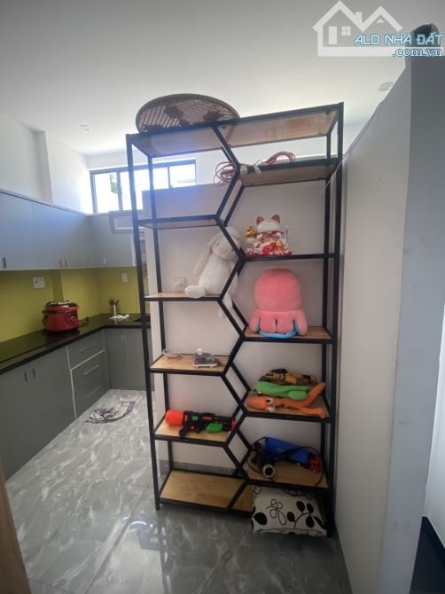 BÁN 2 NHÀ 4 TẦNG LIỀN KỀ ĐỘC LẬP Ở NGAY - CÔNG NĂNG ĐỦ - VỊ TRÍ ĐẮC ĐỊA - VÀI BƯỚC CHÂN RA - 5