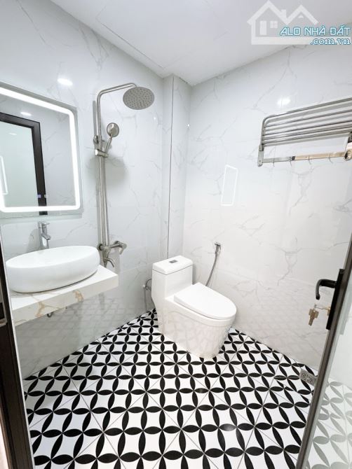 Nhà Đẹp Phố Vọng - 30m2 - 4 Tầng - Nhỉnh 4 Tỷ - 5
