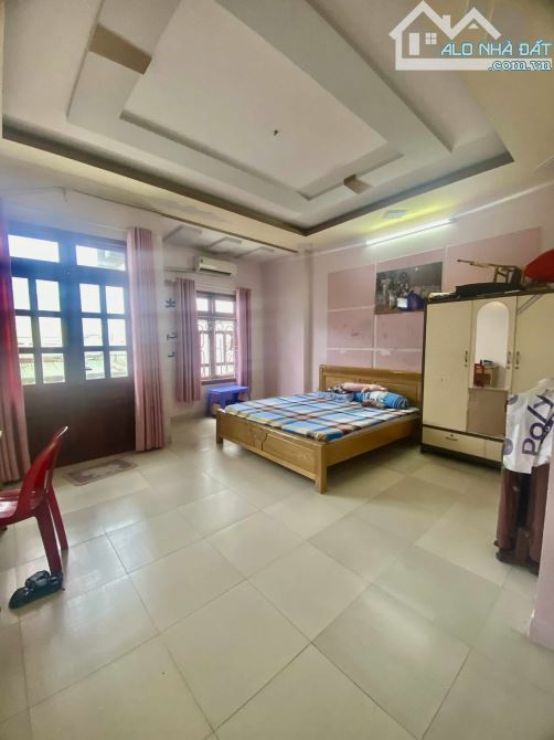 Ngay BV Q12 Hẻm 6m thông 4 tầng BTCT 100m2 nhỉnh 5 tỉ. - 5