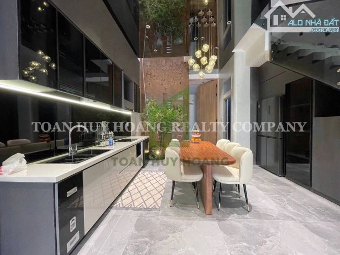 Nhà 3 Tầng 4 Phòng Ngủ Hiện Đại Nam Việt Á – D399 - 5