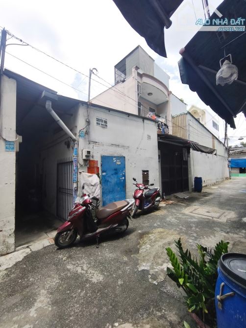 DÃY TRỌ 4 phòng NGUYỄN ẢNH THỦ HIỆP THÀNH QUẬN 12 GIÁ RẺ 3.75 tỷ - 5