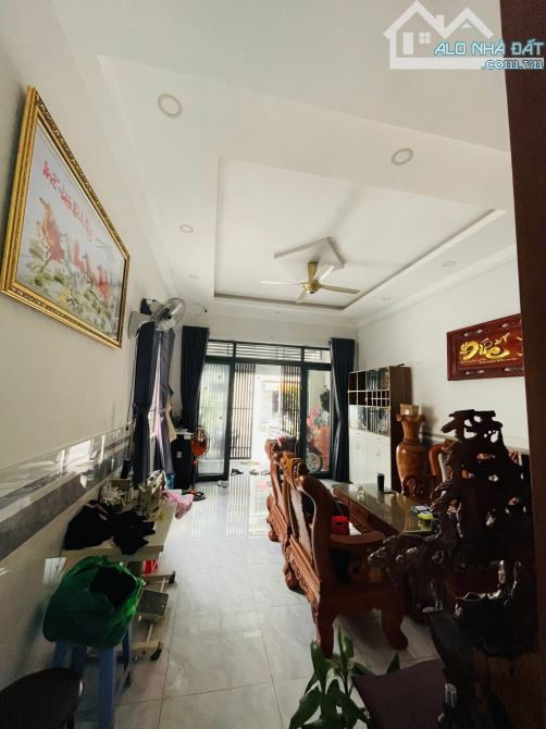 Cho Thuê Nhà Ở Đẹp, Mặt Tiền KD Sát Nguyễn Sơn, Chỉ 14TR - 5