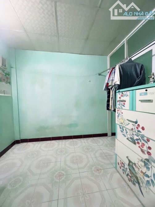 Nhà 4 tầng khu 20 thước - 21m2 - Hẻm 4m - Giá 4.5 tỷ - 5