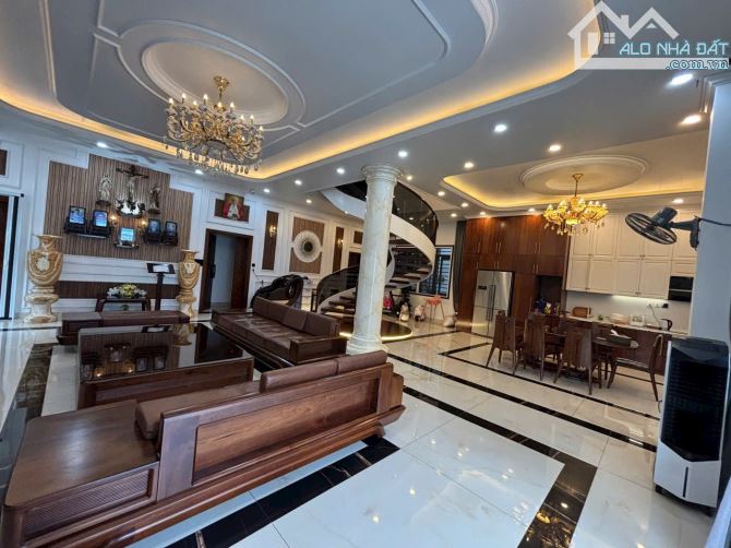 QUẬN 12, BÁN BIỆT THỰ VƯỜN THẠNH XUÂN 22, DT 550M2 ĐẤT THỔ CƯ GIÁ CHỈ 25 TỶ - 6