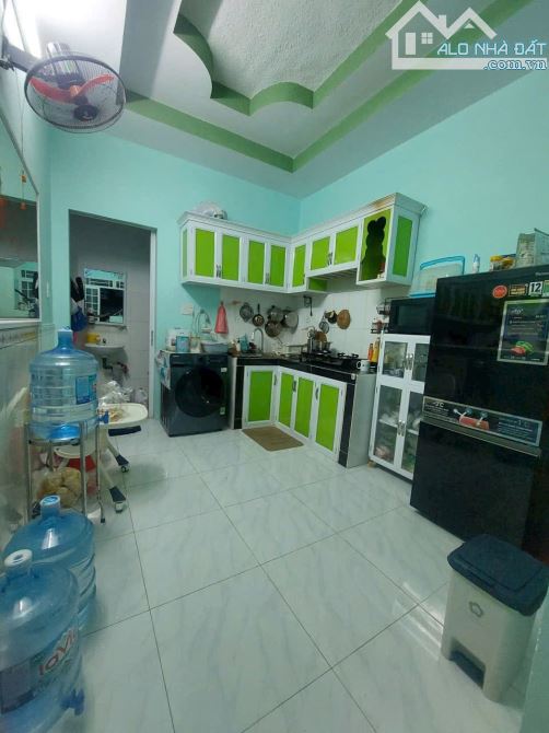 cần bán nhà hẻm 360 phạm hữu lầu 3.2x13 giá 1 tỷ 860 - 6