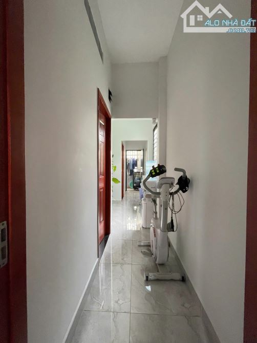 Cho Thuê Nhà Ở Đẹp, Mặt Tiền KD Sát Nguyễn Sơn, Chỉ 14TR - 6