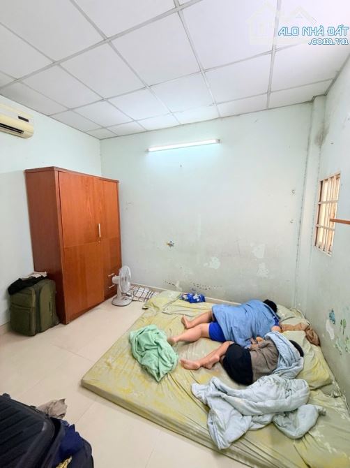 TRẦN THỊ TRỌNG - TÂN BÌNH - HXH ĐỔ CỬA - 34 M2 - 2 TẦNG - GIÁ 3.XX TỶ - 7