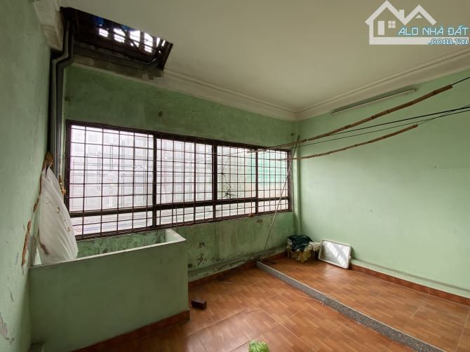 Bán đất tặng nhà 4 tầng mặt đường Miếu Hai Xã gần Hồ Sen - 7