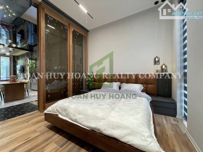 Nhà 3 Tầng 4 Phòng Ngủ Hiện Đại Nam Việt Á – D399 - 7