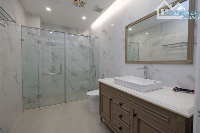🇻🇳🇻🇳🇻🇳 BÁN BIỆT THỰ 160M2 NGÕ TO ÂU CƠ, GẦN HỖ QUẢNG BÁ , Ở YÊN TĨNH -  72 TỶ - 8