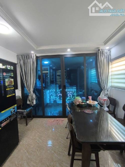 GIẢM SỐC 1 tỷ- CẦN BÁN GẤP  💎 SIÊU PHẨM 40M2, 12tỷ - 7 TẦNG - THANG MÁY - Ô TÔ VÀO NHÀ - 8