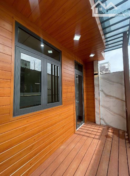 NHÀ MỚI 2 TẦNG – TRƯƠNG THỊ HOA, QUẬN 12 – 50M² – 3PN – GIÁ CHỈ 5.3 TỶ TL - 8