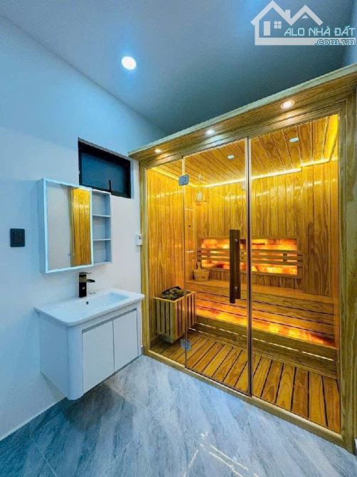 CHỦ NGỘP BÁN GẤP NHÀ 4 TẦNG FULL NỘI THẤT MỚI-HẺM XE HƠI PHẠM VĂN CHIÊU GÒ VẤP-CHỈ 7,9TỶ - 8