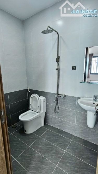 CHỦ KẸT TIỀN BÁN GẤP NHÀ 2 TẦNG TÂN HƯNG GẦN LOTEMART Q7,SỔ HỒNG RIÊNG 5x13M,NHỈNH 7🧄 - 8