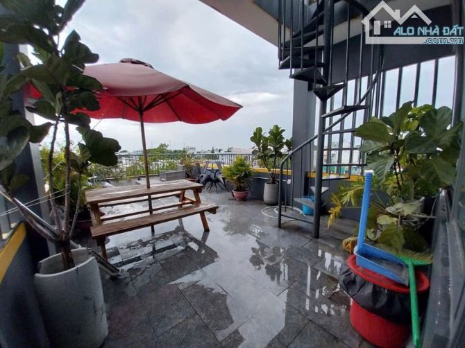 Đông Thạnh (HM) bán đất mt đường Đông Thạnh 4 dtich 538m2 sẵn nhà 5 tầng giá 17tỷ - 8