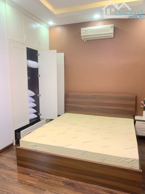 BÁN BIỆT THỰ LÊ VĂN LƯƠNG, NHÀ BÈ (14x25), Ô TÔ NÉ NHAU, 12 TỶ - 8