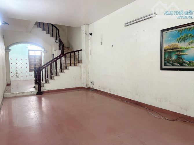 Cho thuê nhà ngay cạnh CC Tabudec - Đường Phan Trọng Tuệ - 9