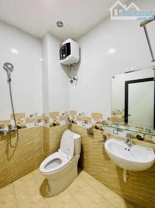 VĨNH HƯNG-NGÕ THÔNG-Ô TÔ ĐỖ CỬA-15M RA PHỐ-NHÀ MỚI 5 TẦNG-7,9 - 9