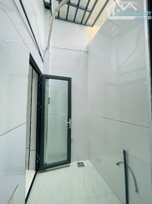 NHÀ MỚI 2 TẦNG – TRƯƠNG THỊ HOA, QUẬN 12 – 50M² – 3PN – GIÁ CHỈ 5.3 TỶ TL - 9