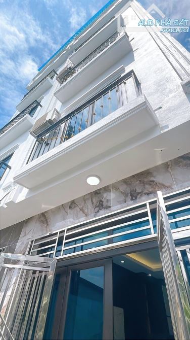 BÁN NHÀ SIÊU QUẦN THANH TRÌ 32m 5 TẦNG MẶT TIỀN 4.1m 4TỶ150 - 9