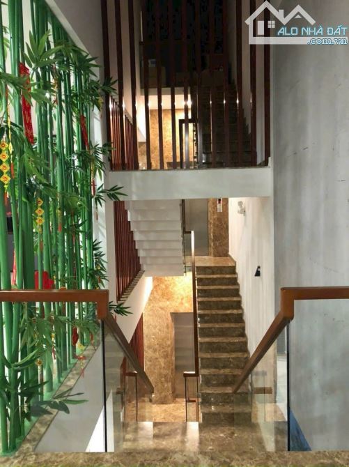 Bán nhà góc 2 mặt tiền 1 trệt 3 lầu sổ riêng thổ cư p. Thống Nhất - 9