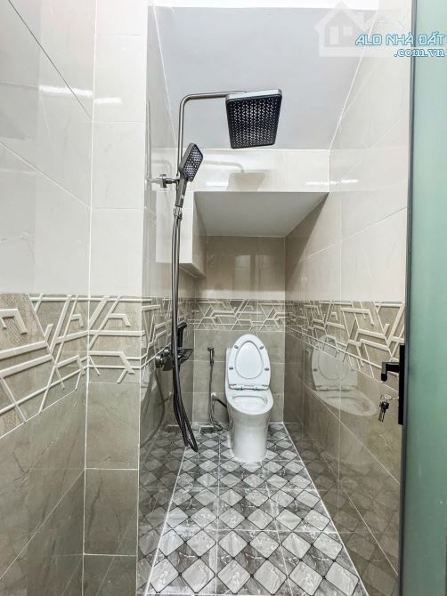 NHÀ 1 TRỆT 1 LẦU GÓC 2 MẶT TIỀN FULL NỘI THẤT HẺM 70 ĐƯỜNG TRẦN HƯNG ĐẠO - P. NINH KIỀU - - 9