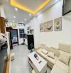 Bán căn hộ tầng một phố tôn Đức thắng tt đống đa đẹp thoáng sáng ô tô đỗ cửa nhà đẹp ở luô