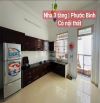 Nhà 3 Tầng Phước Bình, có nội thất và gara, vỉa hè rộng rãi