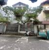 Cần Bán Gấp , Biệt Thự Tân Cổ Điển 3 Tầng tại Lạc Long Quân , Phân Lô , Oto Tránh