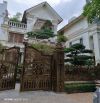 Bán biệt thự Vinhomes Riverside, VIP nhất dự án, mặt sông 215m2 x 4T + hầm x MT 9m 96 tỷ