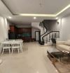 VIỆT HƯNG - NGÔ GIA TỰ - GẦN BIG C LONG BIÊN - NGÕ NÔNG - VÀI BƯỚC CHÂN ĐÃ RA OTO TRÁNH