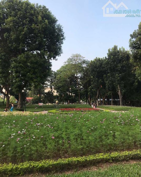 Bán nhà Nguyễn Đình Chiểu, tường giáp CV Thống Nhất, 100 m2, 2x tỷ. - 1