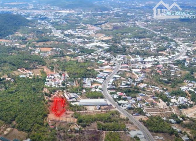BÁN NỀN ĐẤT VƯỢNG LƯNG TỰA NÚI MẶT HƯỚNG TRUNG TÂM DƯƠNG ĐÔNG - 5