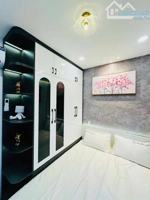 Chỉ nhỉnh 2,5 tỷ có NHÀ MỚI FULL NỘI THẤT hẻm Phan Huy Ích Gò Vấp - 2 Phòng ngủ vào ở liền