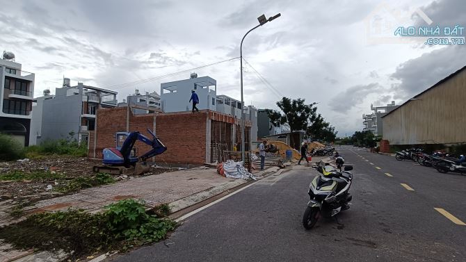 BÁN ĐẤT MẶT TIỀN ĐƯỜNG 20M HẺM 55 TÂY LÂN PHƯỜNG TÂN TẠO BÌNH TÂN 54M2[4*14] GIÁ 4,6TỶ TL - 5