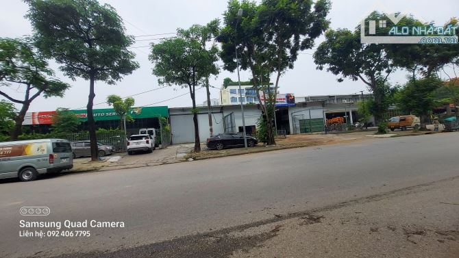 Cho thuê mặt bằng showroom, cửa hàng gần Mỹ Đình - Hà Nội