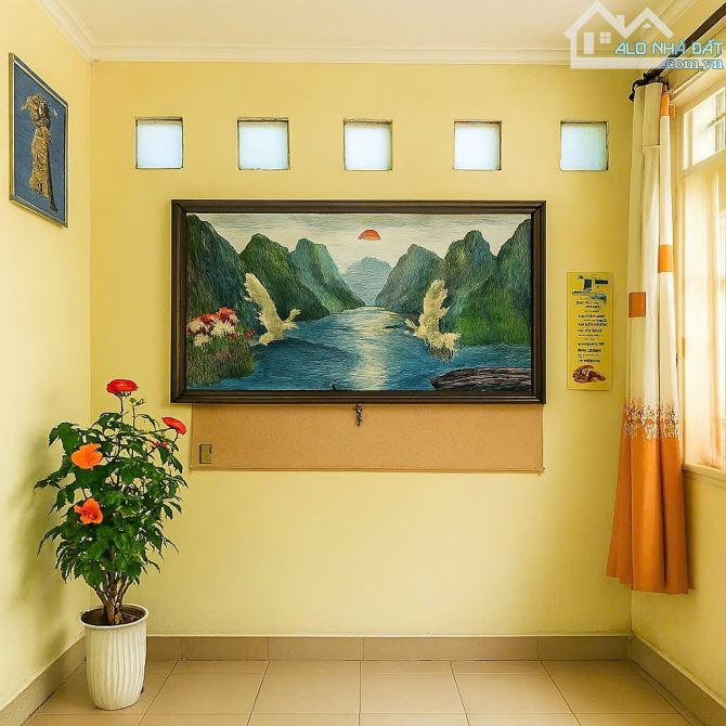 Bán nhà QUẬN 3 - Hẻm Ô tô Cách Mạng Tháng Tám - 6.6 x 7.7 m – 5 Tầng – 9.7 tỷ