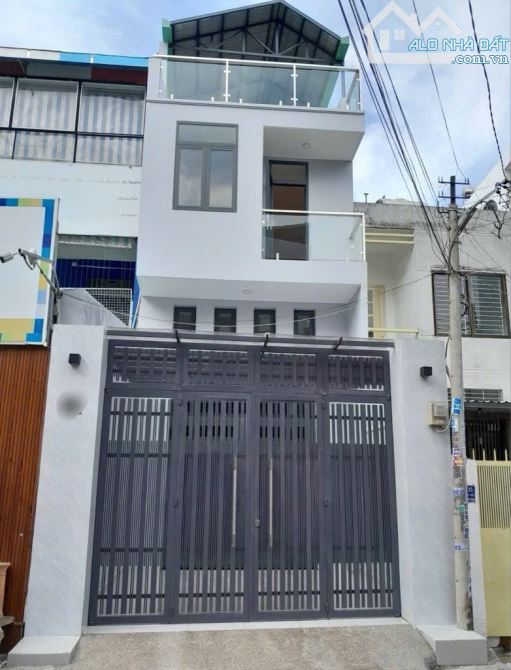ĐIỆN BIÊN PHỦ P17 BT SÁT 5TRƯỜNG ĐH 110M2 NGANG 4 NHÀ 4 TẦNG ST