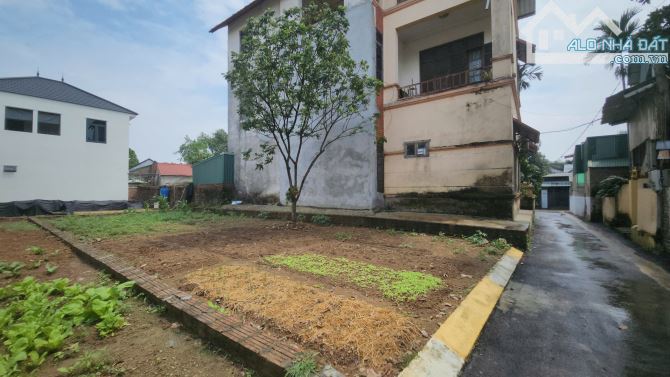 Bán đất thổ cư Hòa Lạc,100m², MT5.4m, Lõi Khu CNC, Trục Đường Hạ Bằng, Giáp ĐH FPT, Metro5